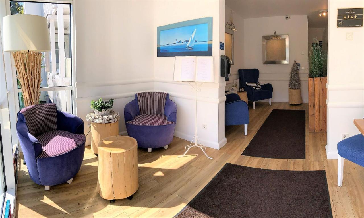 Juliane In Der Zum Kronprinzen Direkt Gegenüber Der Saarow Therme Apartment